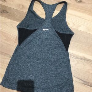 Nike workout tank